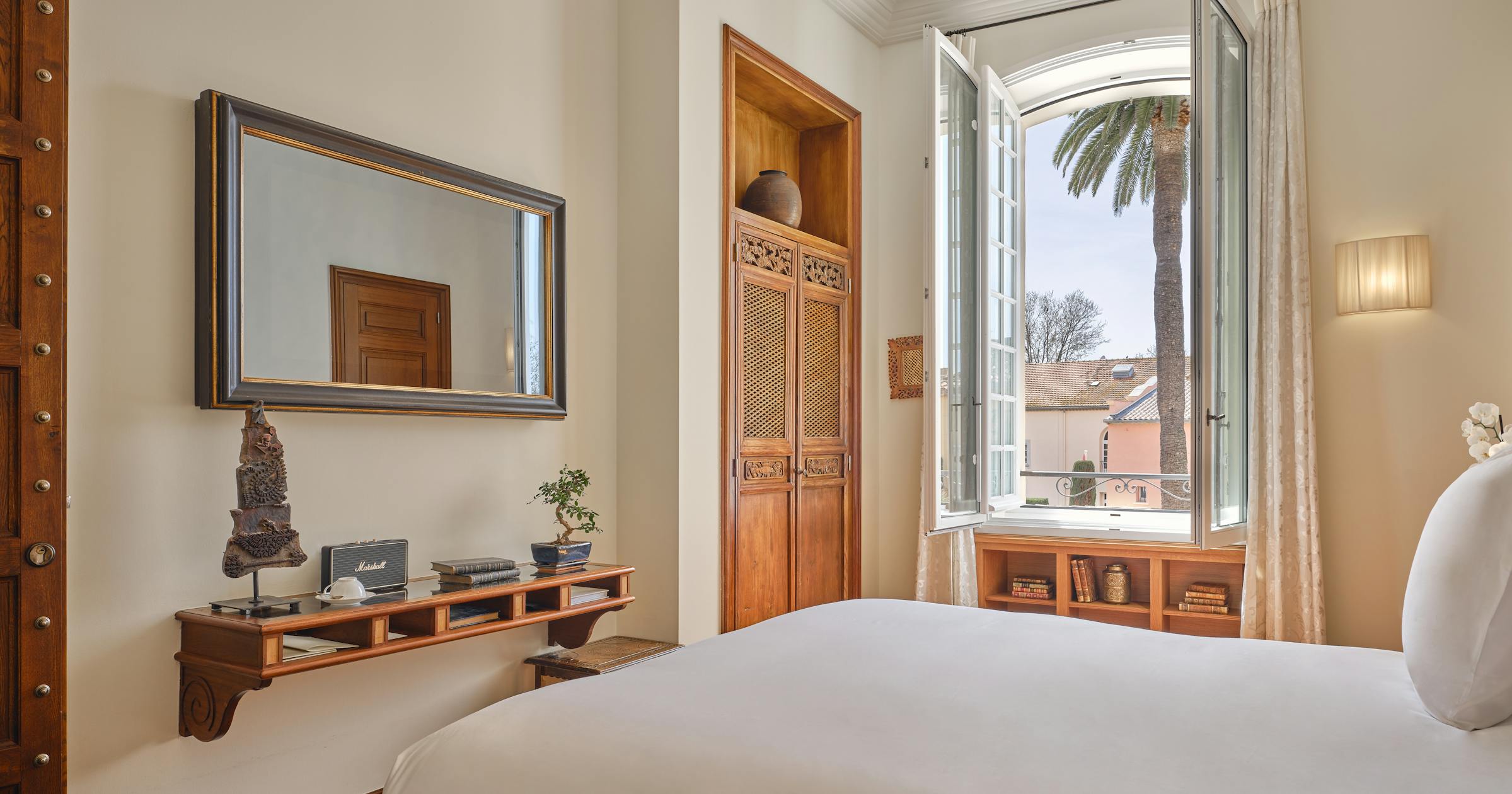 Chambre supérieure avec vue hôtel de luxe Pan deï Palais à Saint-Tropez