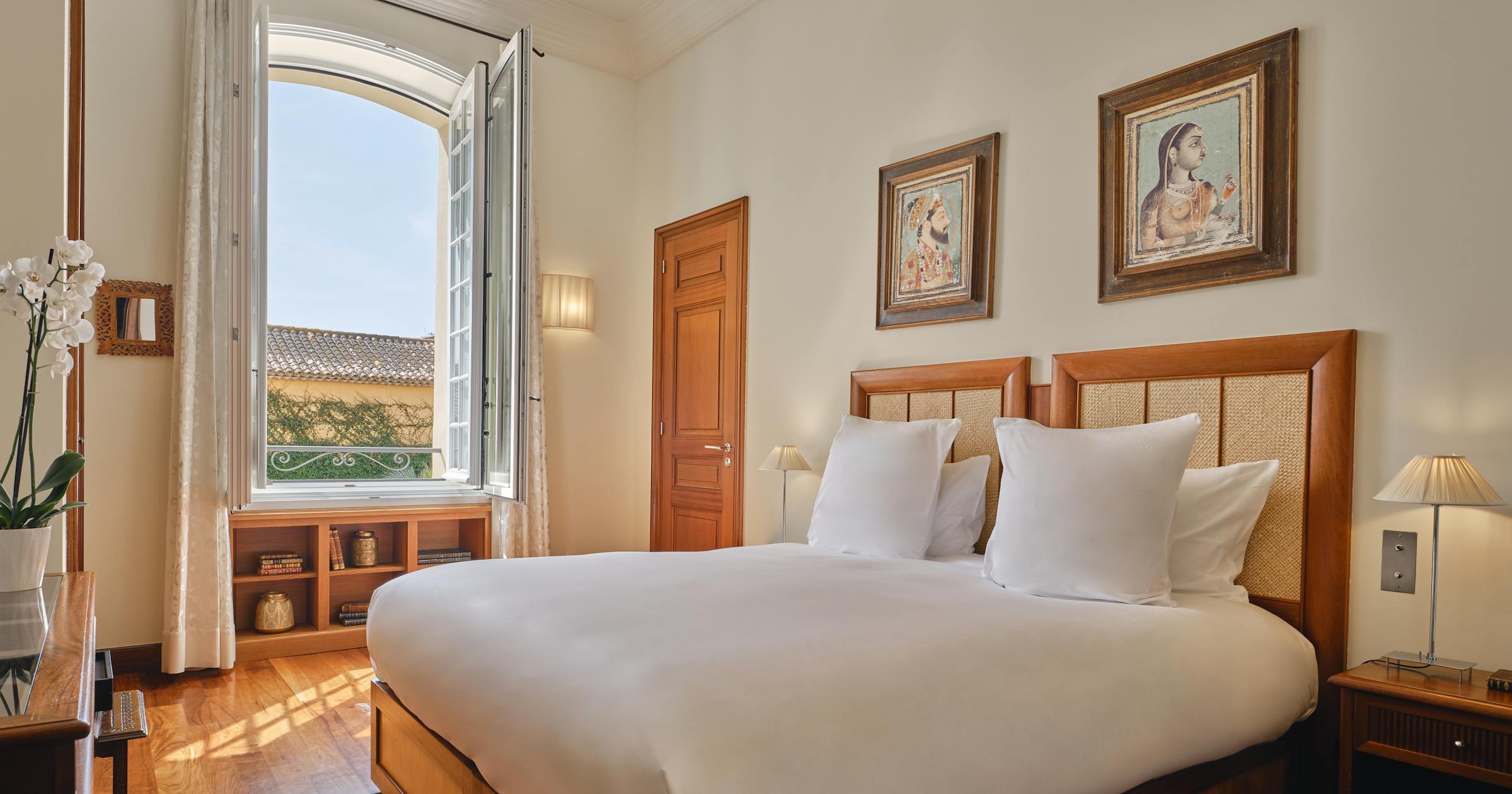 Chambre supérieure hôtel de luxe Pan deï Palais à Saint-Tropez