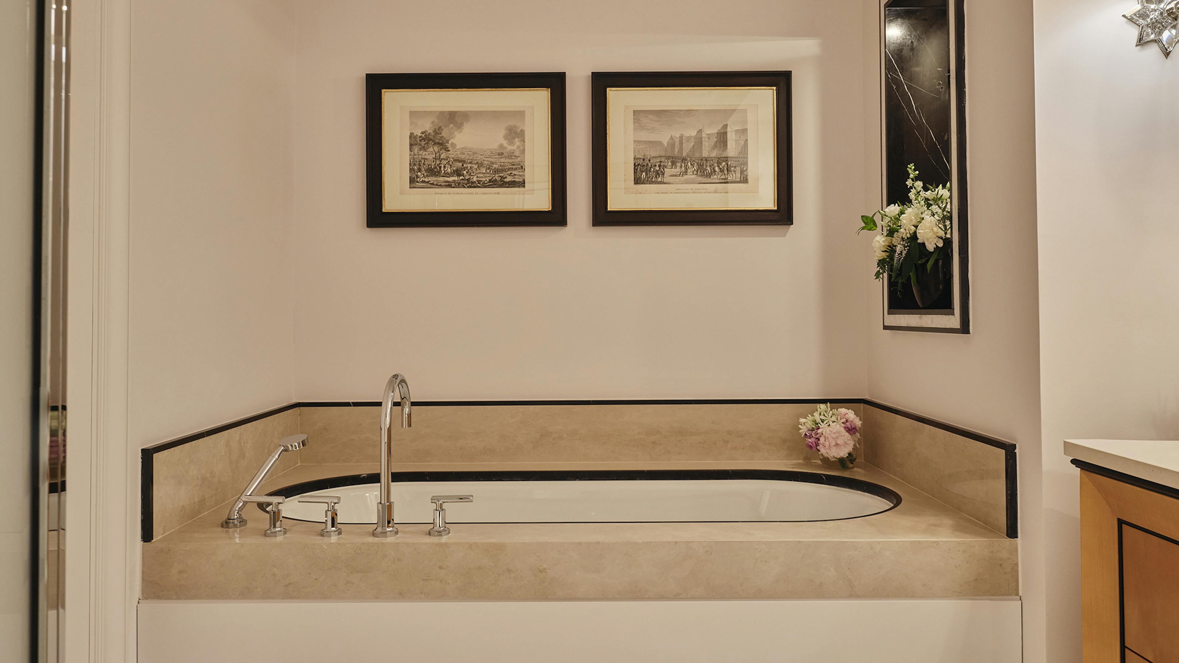 Château de La Messardiere, Saint-Tropez, junior suite Victoire
