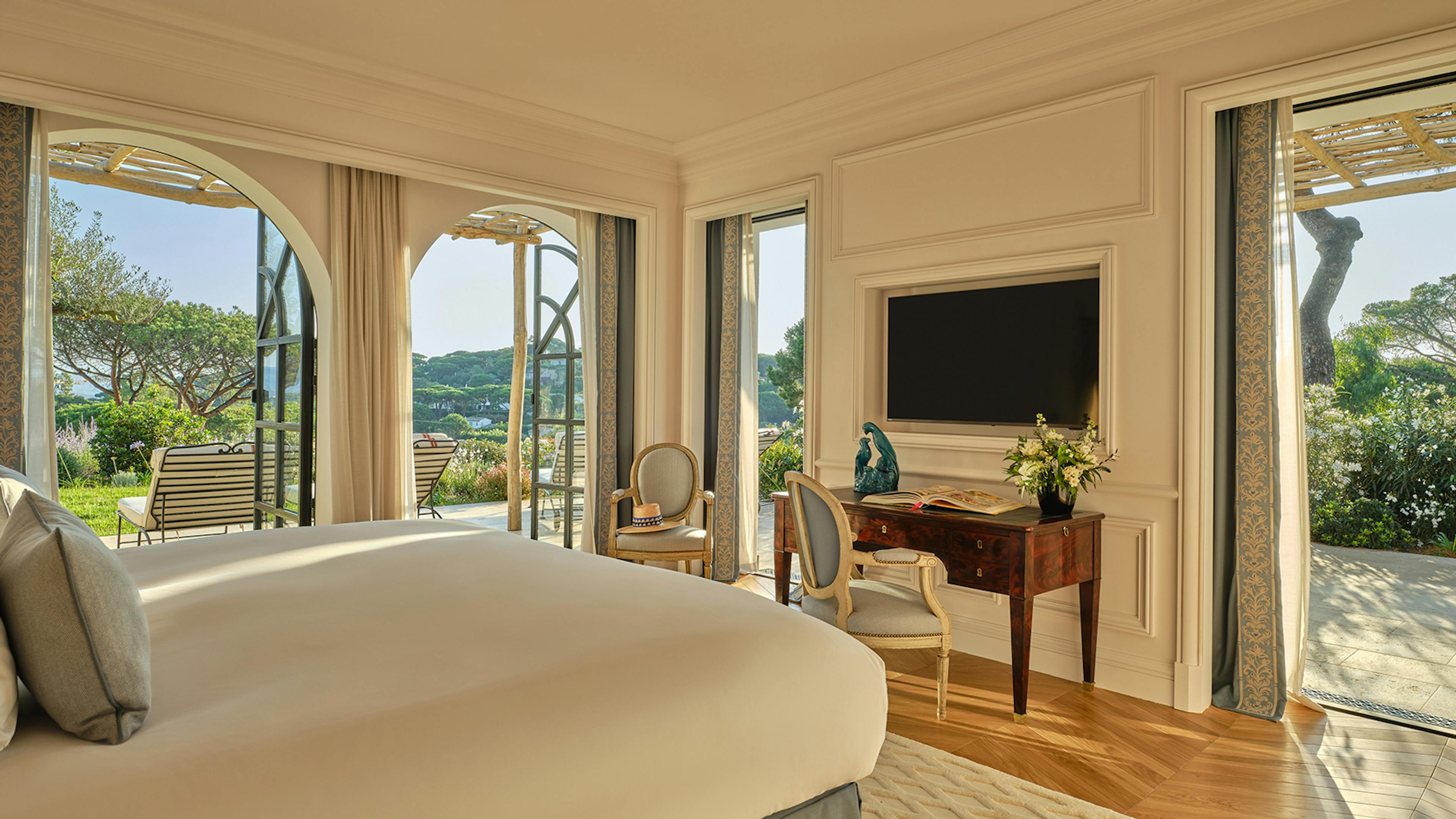 Château de La Messardiere, Saint-Tropez, junior suite Victoire