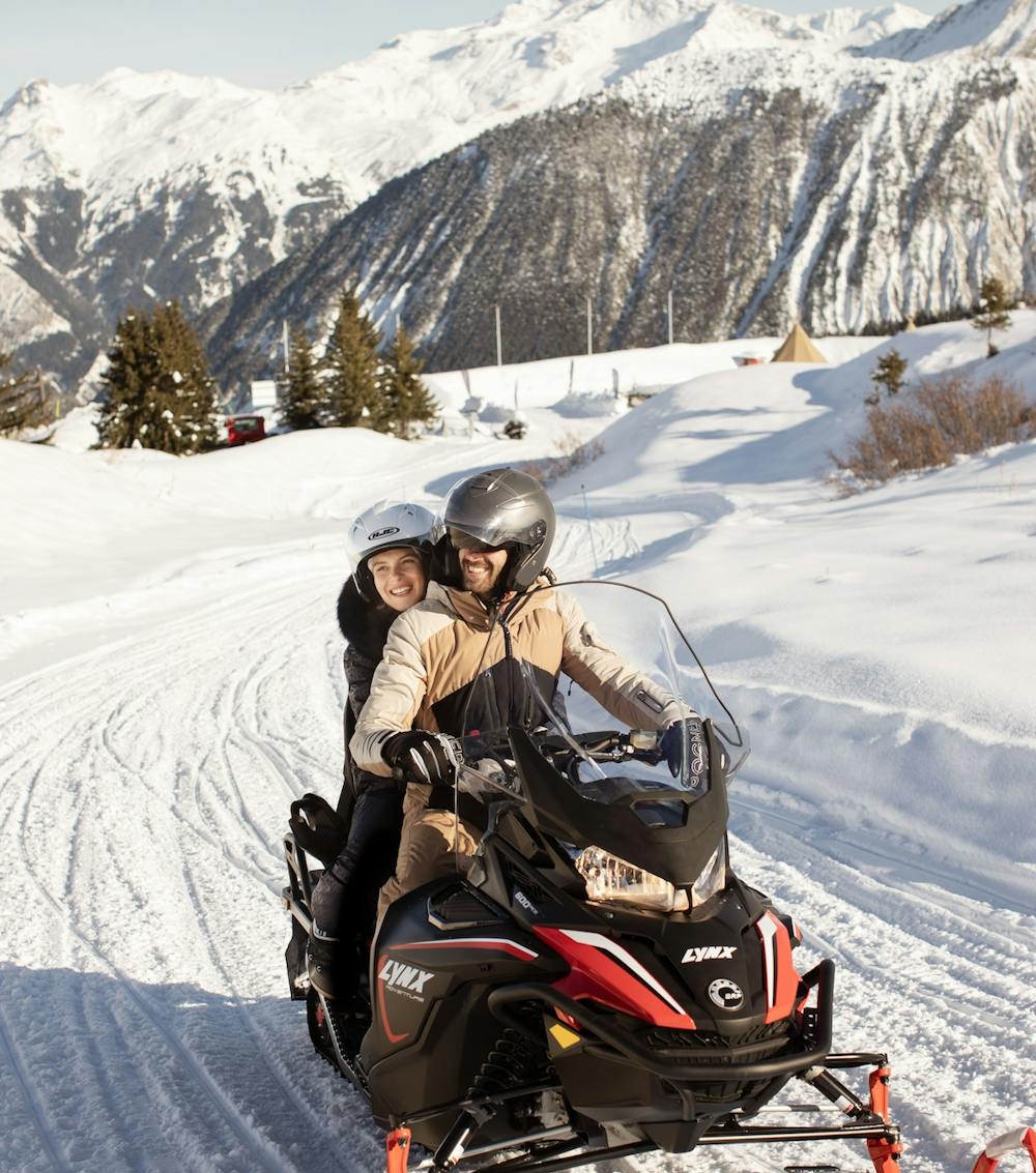 Activité Motoneige à Airelles Courchevel au coeur des 3 vallées