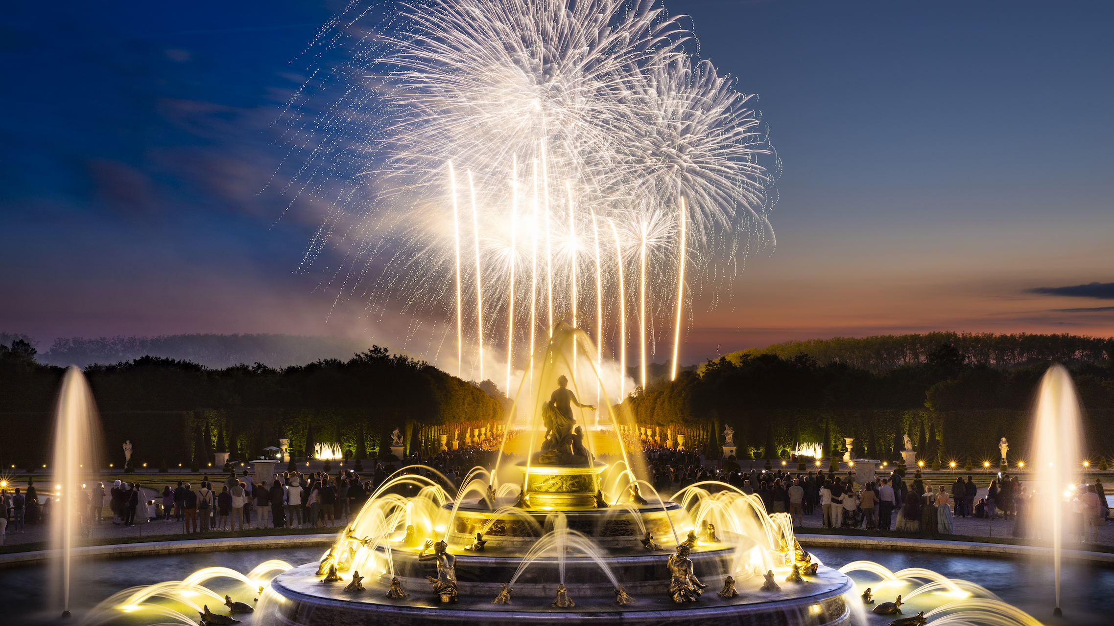(最終価格)Versailles/CHATEAU DE VERSAILLES Amazon.co.jp: CHATEAU DE VERSAILLES -Prelude- [Blu-ray