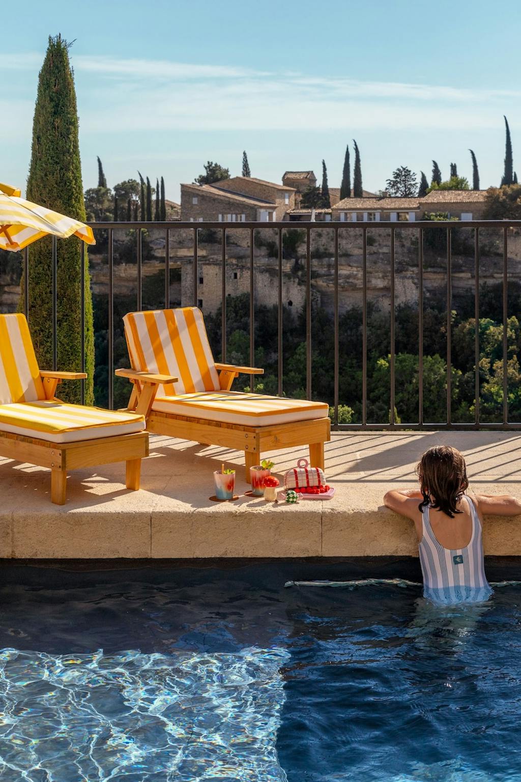 La Bastide de Gordes - Piscine kids club