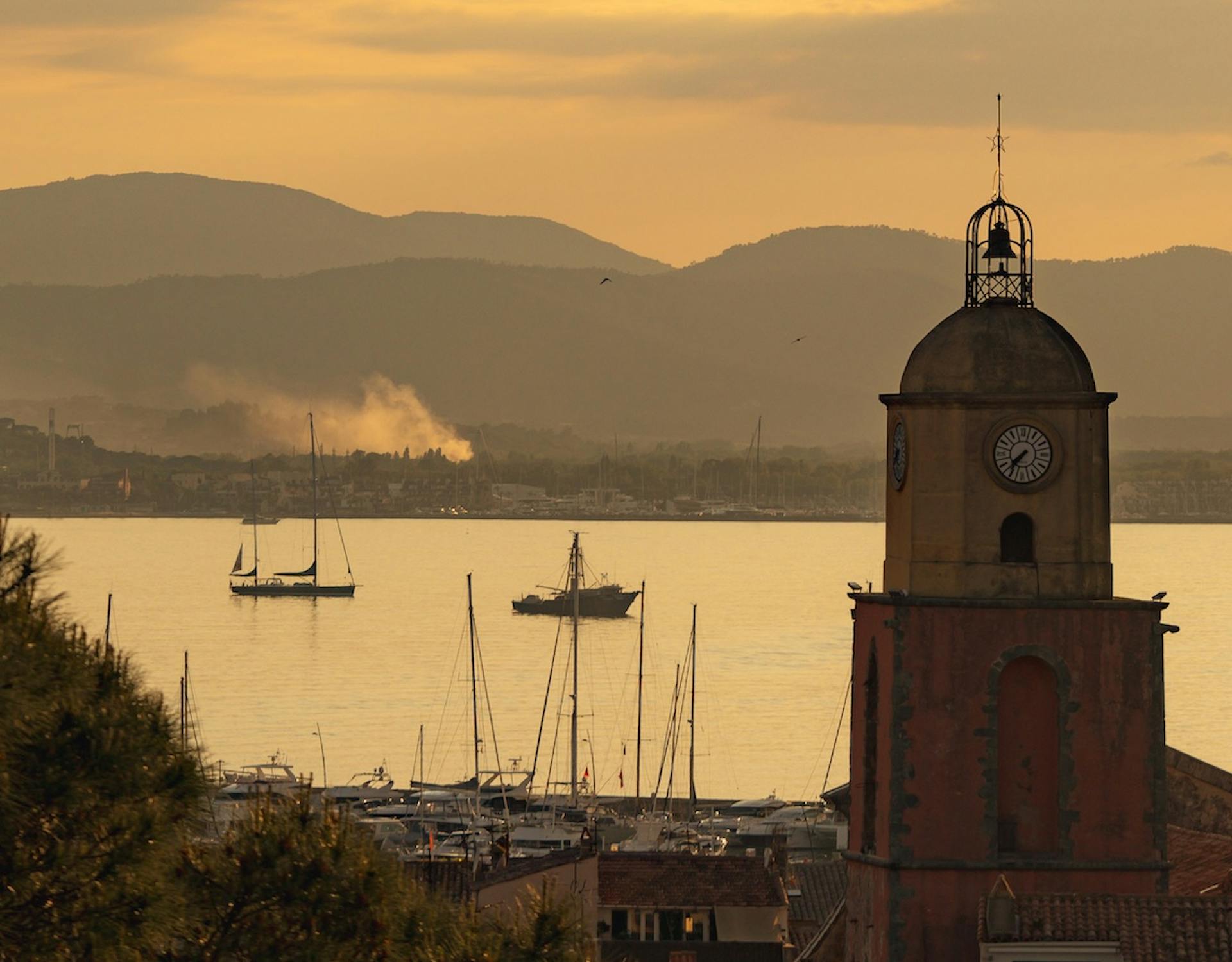 Pan Deï Palais - Carte blanche ©Maxime Moreno - Les Voiles de Saint-Tropez