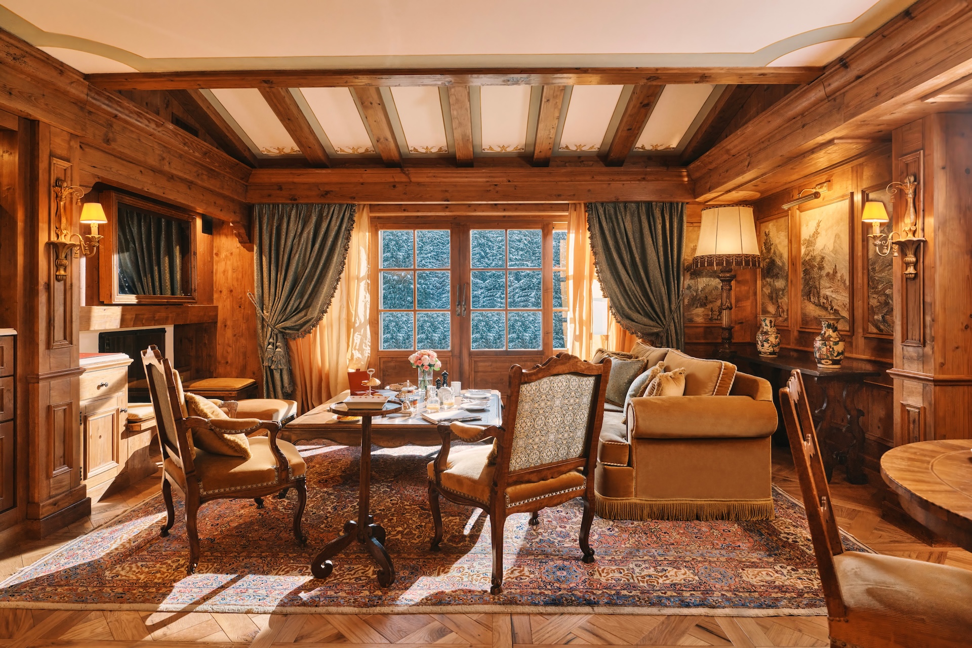 Catherine Cottage BEAMS セットアップ　3点セット Lys Martagon Suite | Palace | Les Airelles Courchevel